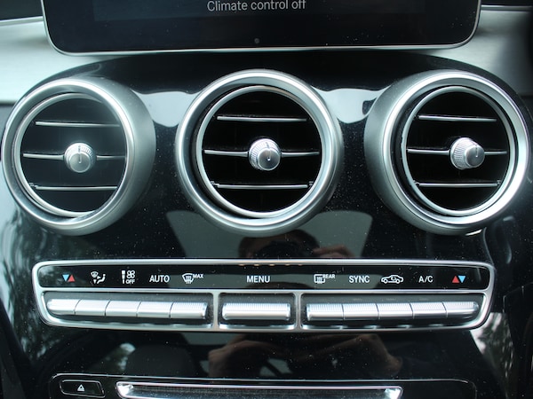 Used Mercedes-Benz C Class 2014 for sale - 75717806: Photo 22