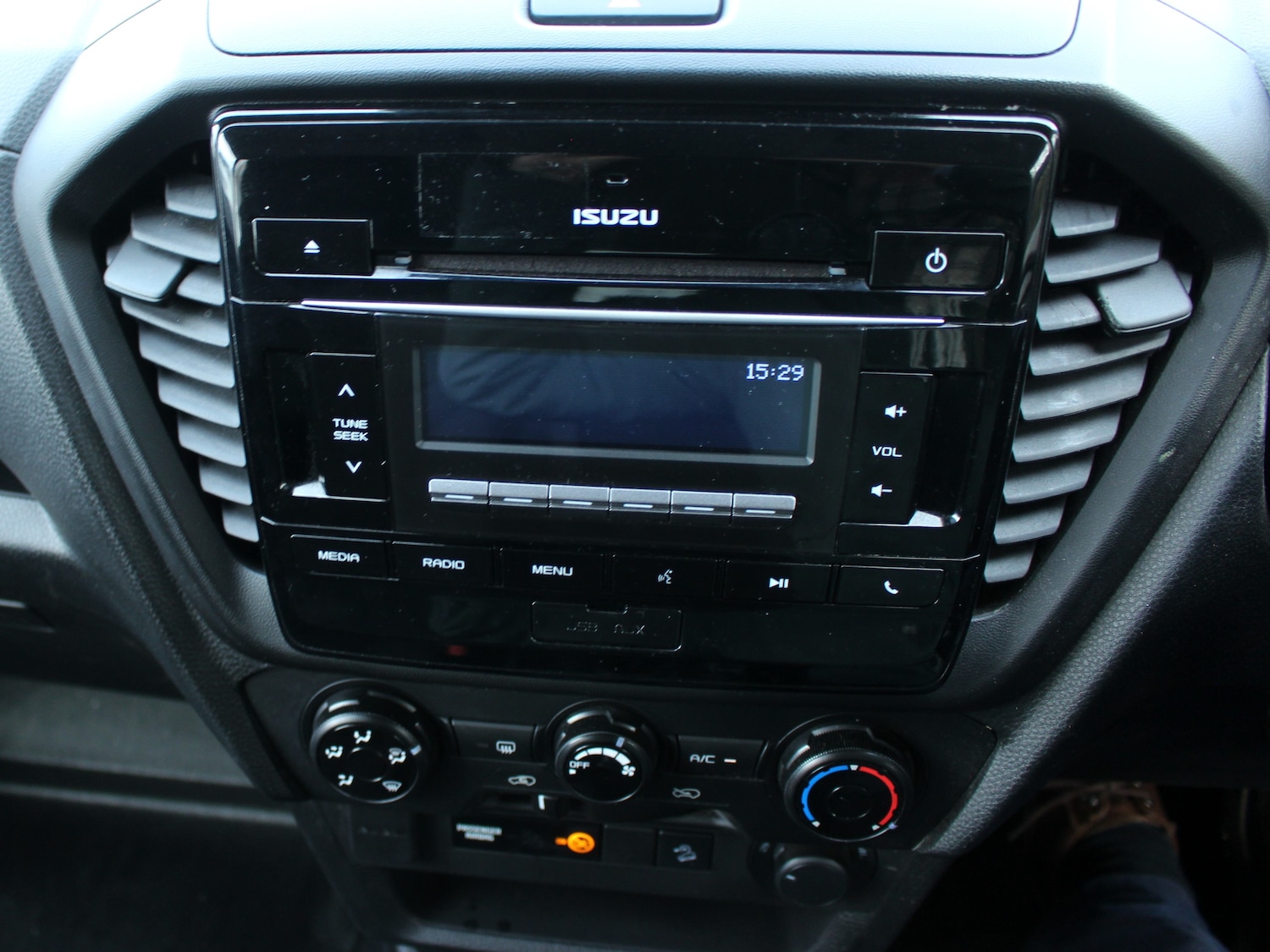 Used Isuzu D-Max 2021 for sale - 76783309: Photo 36