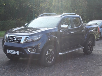 Nissan - Navara
