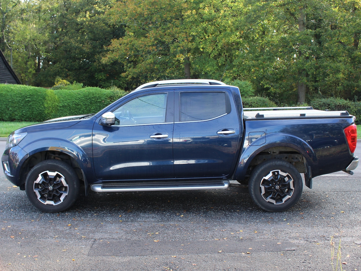Used Nissan Navara 2021 for sale - 76334677: Photo 2