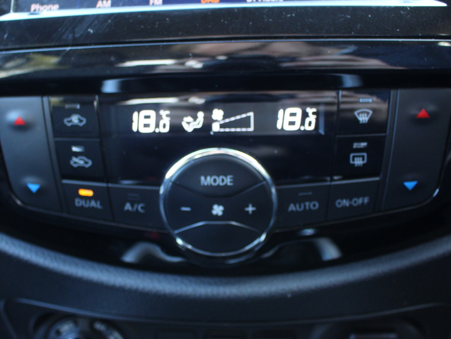 Used Nissan Navara 2021 for sale - 76334677: Photo 46
