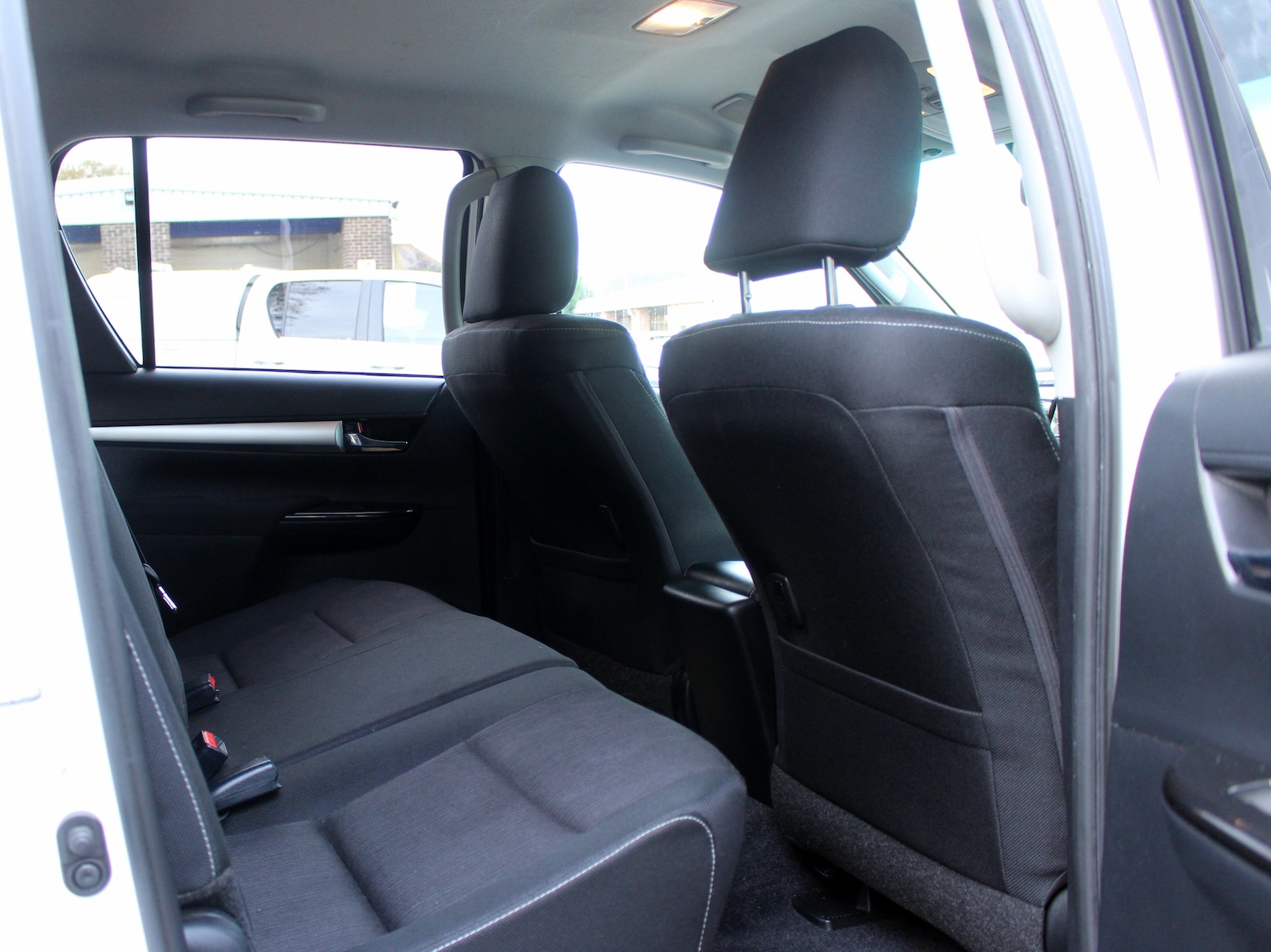 Used Toyota Hilux 2022 for sale - 76545971: Photo 32