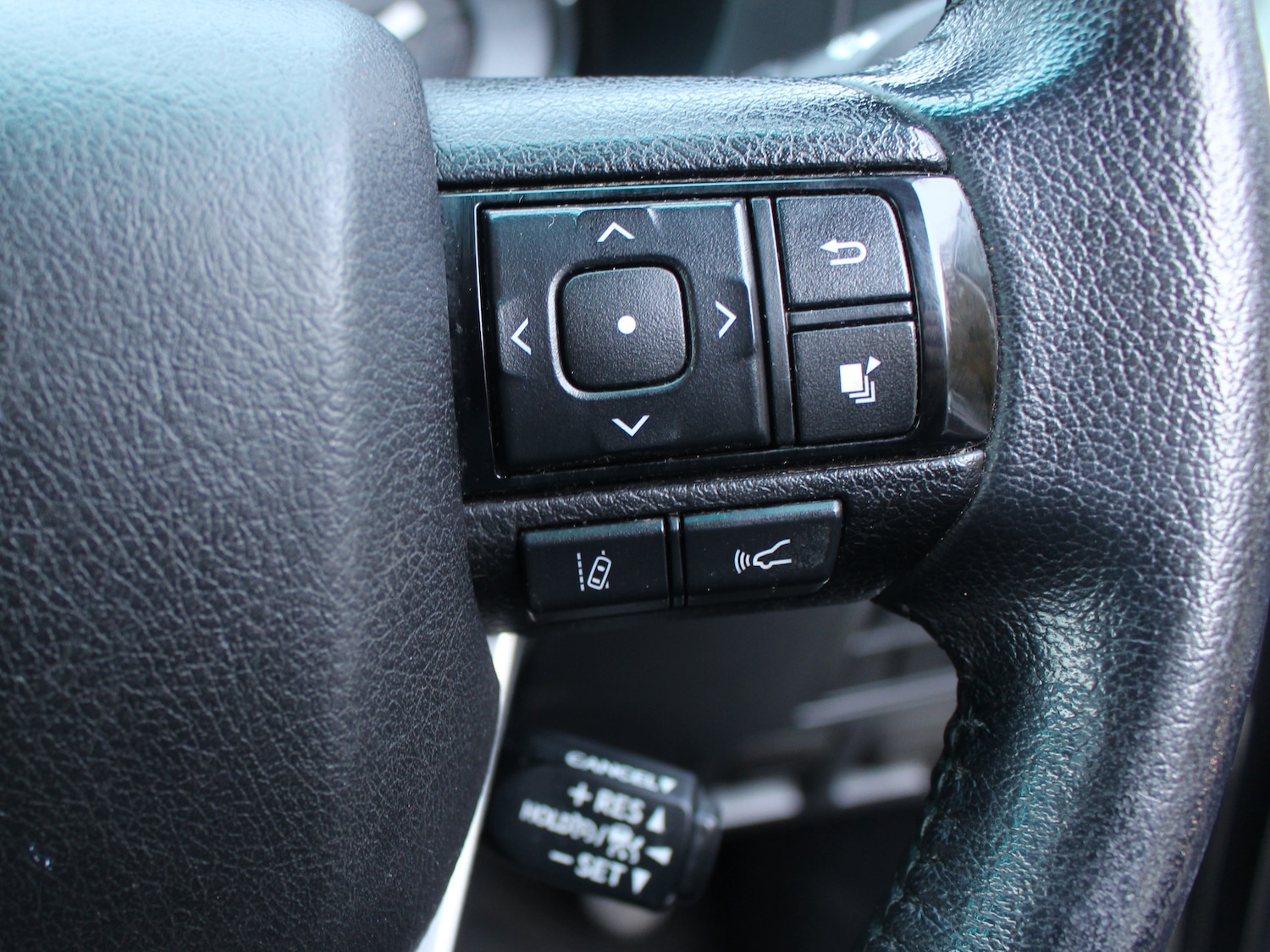 Used Toyota Hilux 2022 for sale - 76545971: Photo 37