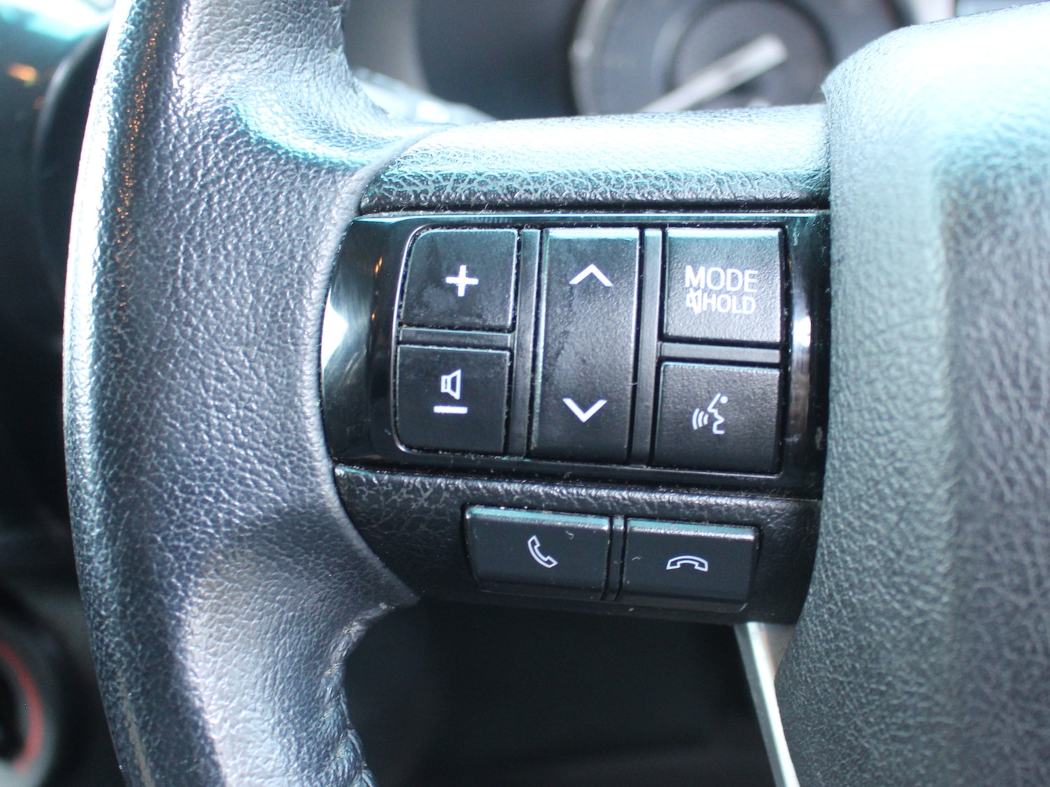 Used Toyota Hilux 2022 for sale - 76545971: Photo 38