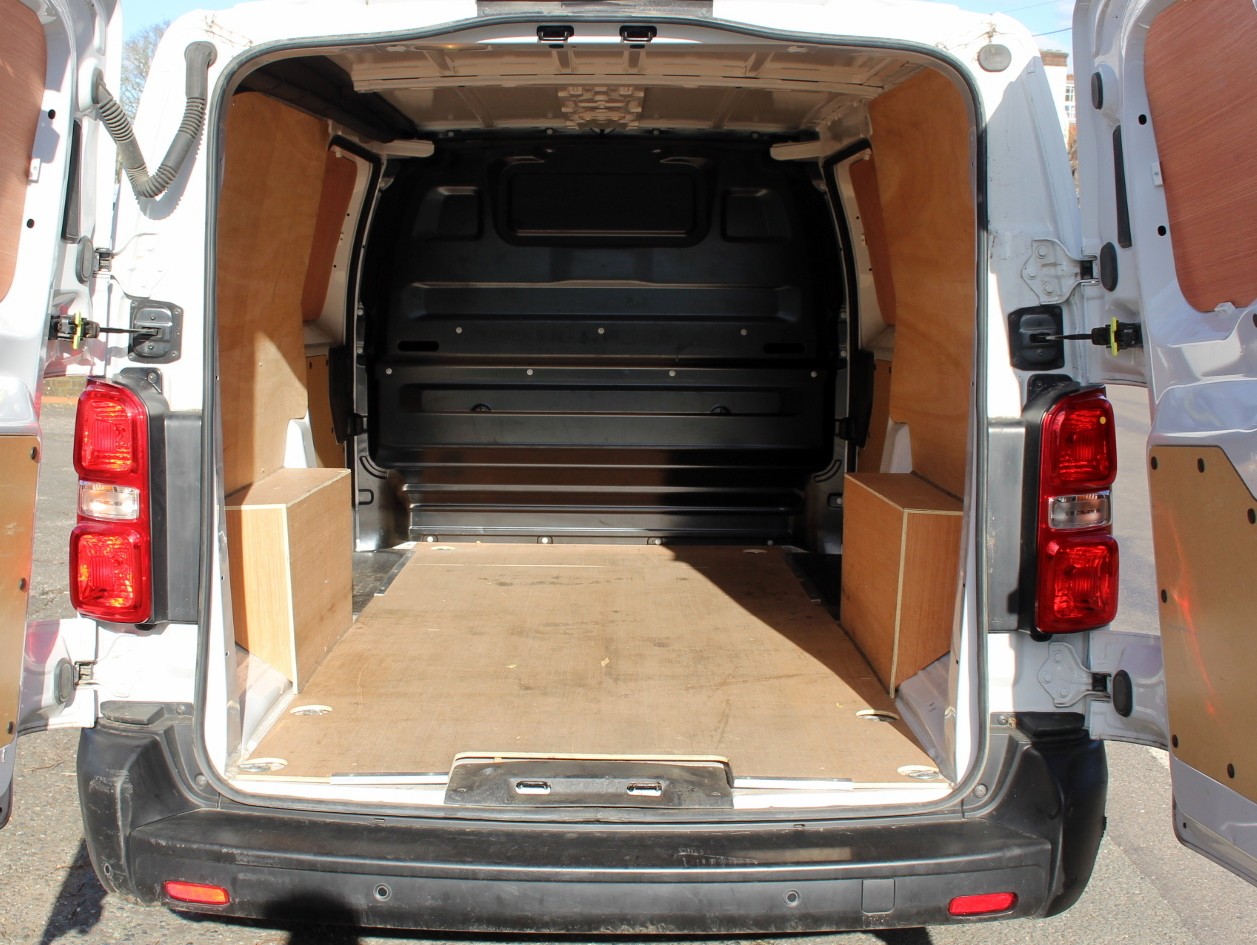 Used Vauxhall Vivaro 2024 for sale - 77421237: Photo 32