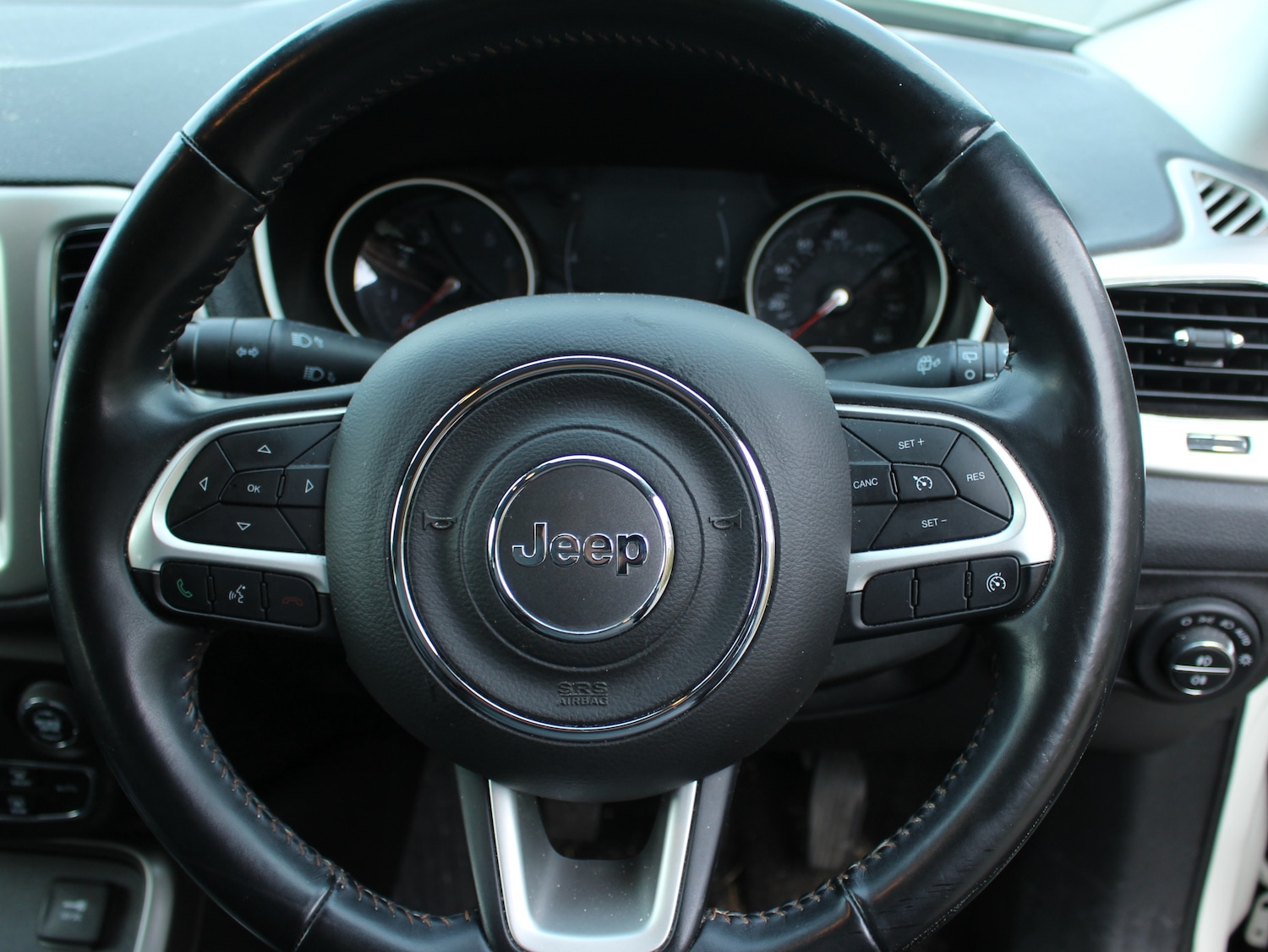 Used Jeep Compass 2018 for sale - 76466281: Photo 50