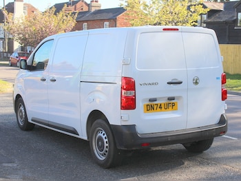 Used Vauxhall Vivaro 2024 for sale - 79627075: Photo