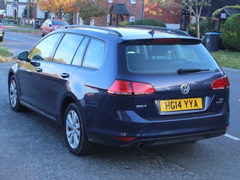 Used Volkswagen Golf 2014 for sale - 76395576: Photo