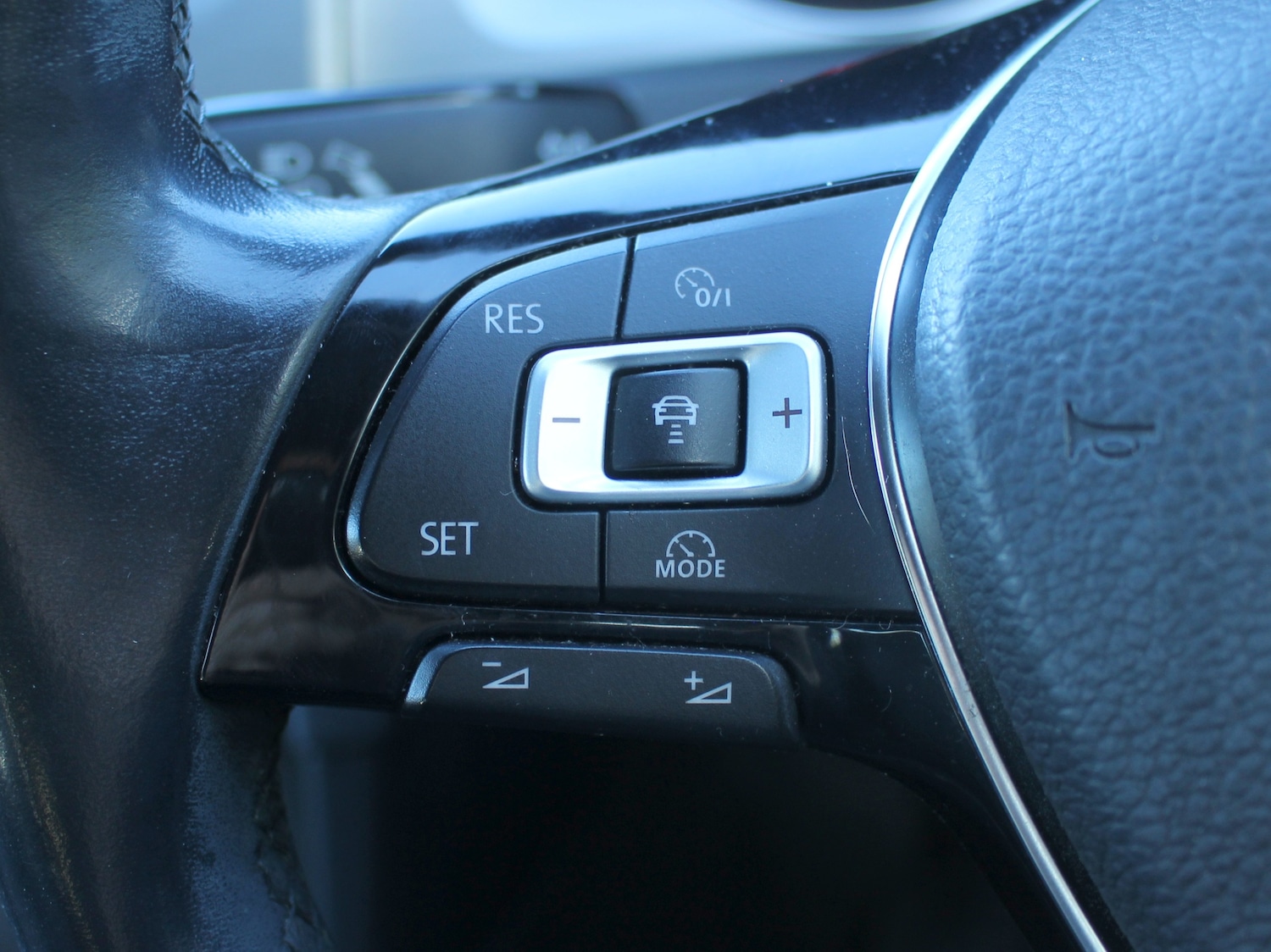 Used Volkswagen Golf 2014 for sale - 76395576: Photo 45