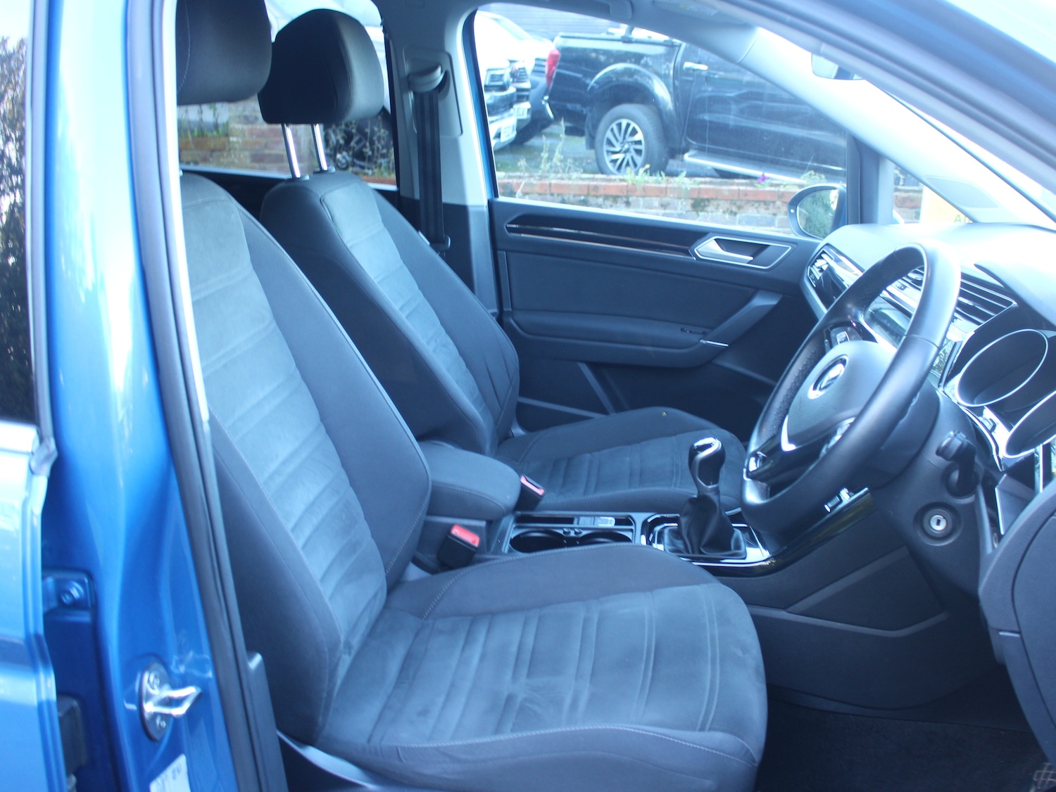 Used Volkswagen Touran 2021 for sale - 76357839: Photo 40