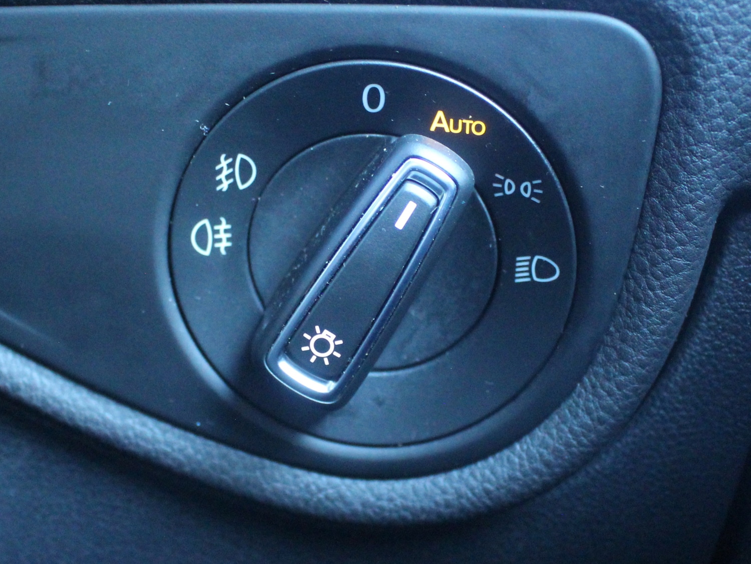 Used Volkswagen Touran 2021 for sale - 76357839: Photo 48