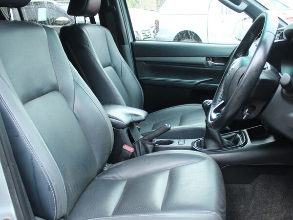 Used Toyota Hilux 2021 for sale - 75399256: Photo 24