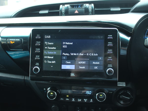 Used Toyota Hilux 2021 for sale - 75399256: Photo 30