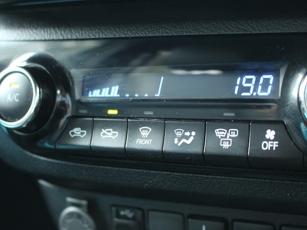 Used Toyota Hilux 2021 for sale - 75399256: Photo 33