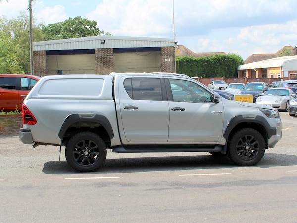Used Toyota Hilux 2021 for sale - 75399256: Photo 4