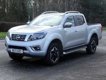 Used Nissan Navara 2021 for sale - 77820052: Photo