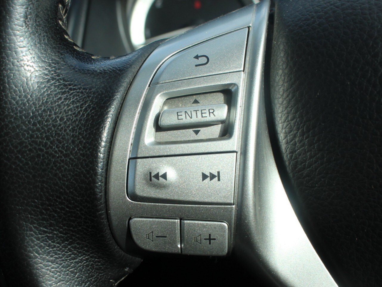 Used Nissan Navara 2021 for sale - 77820052: Photo 43