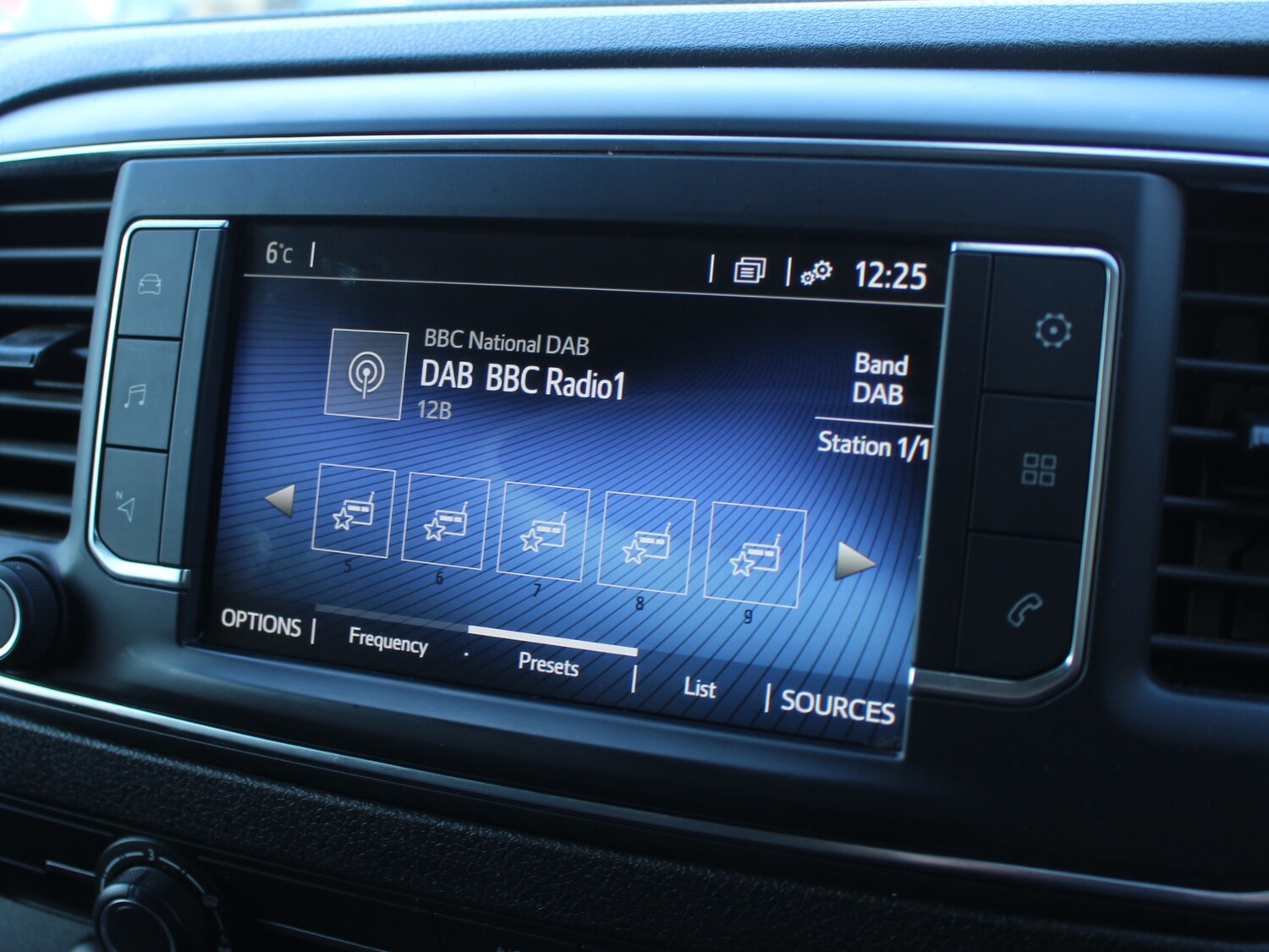 Used Toyota ProAce 2023 for sale - 76616860: Photo 37