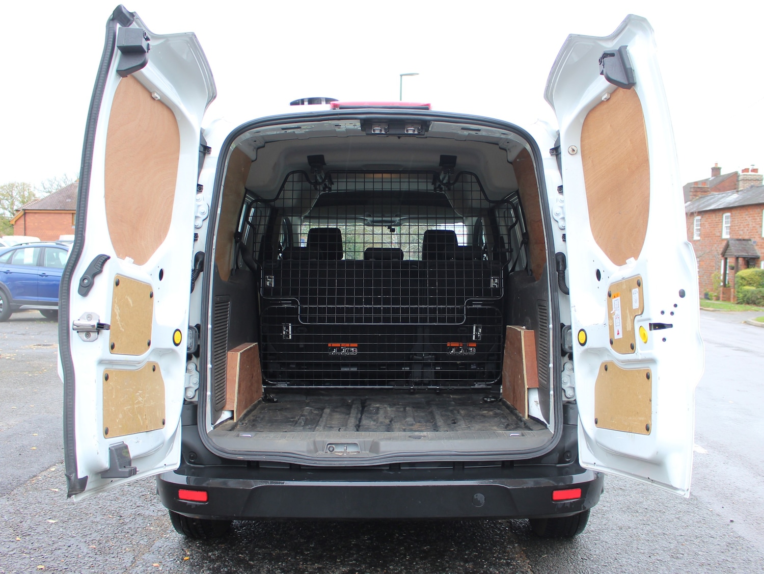 Used Ford Transit Connect 2020 for sale - 76545974: Photo 40