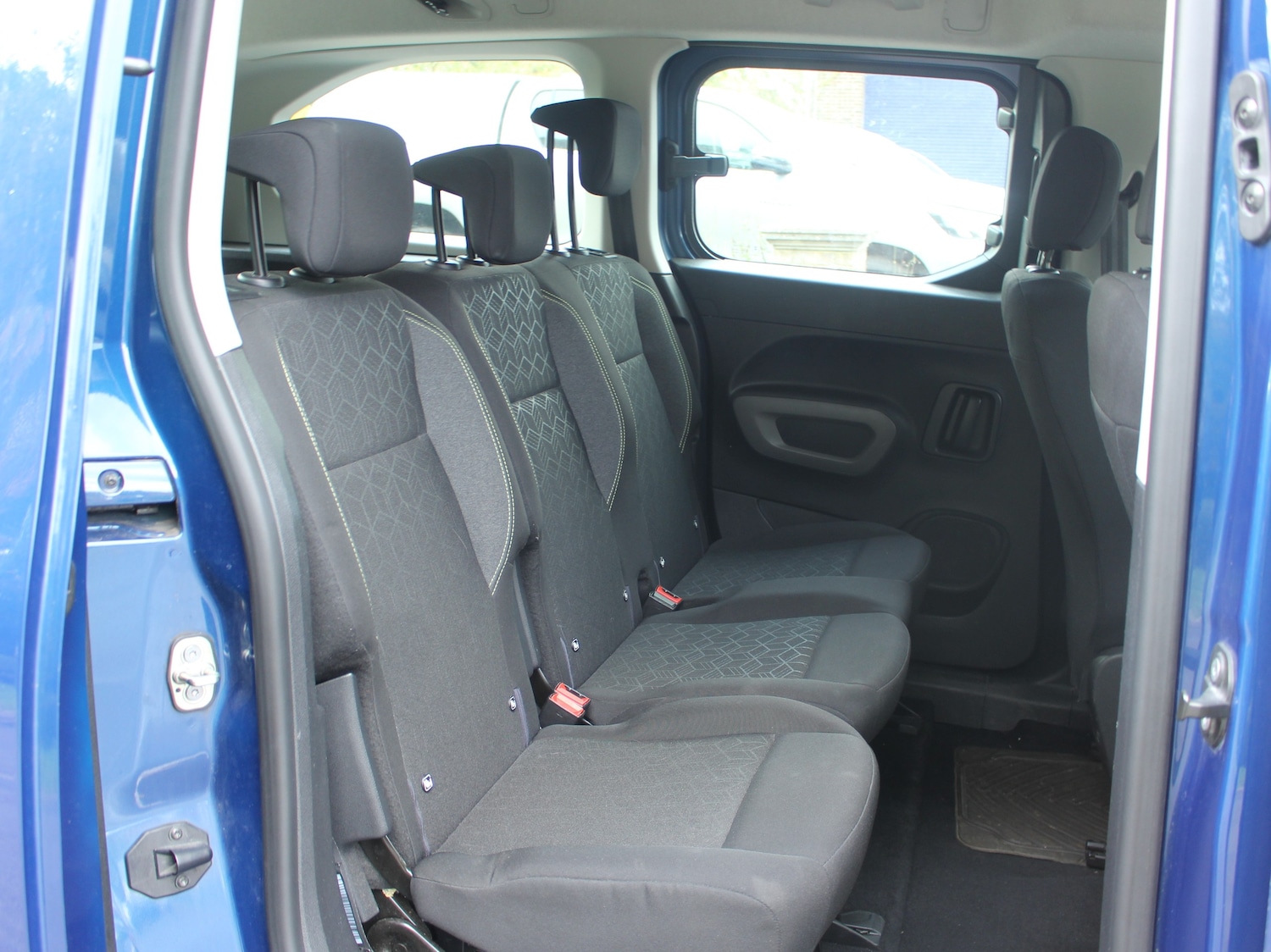 Used Peugeot Rifter 2020 for sale - 76380236: Photo 20