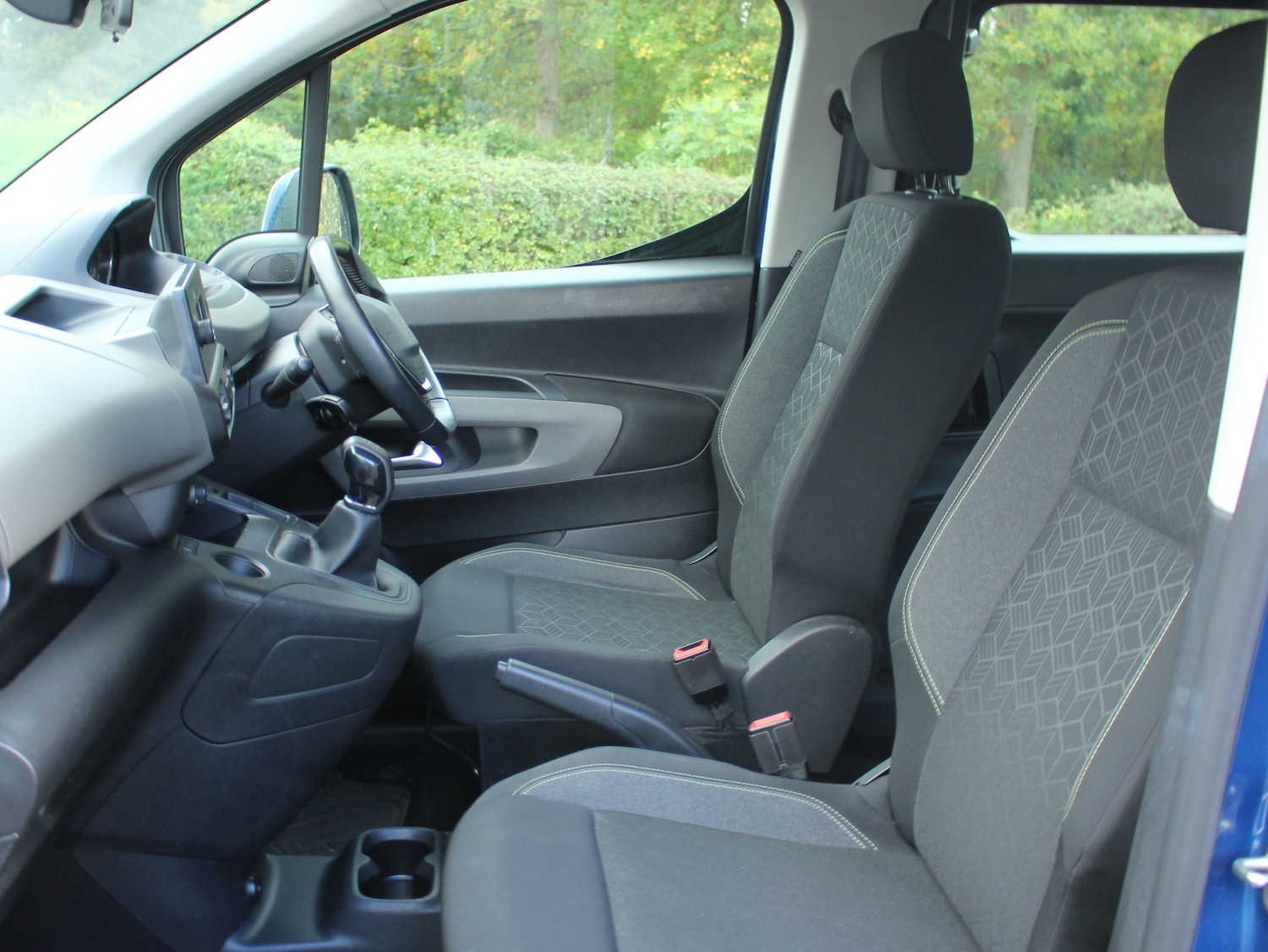 Used Peugeot Rifter 2020 for sale - 76380236: Photo 35