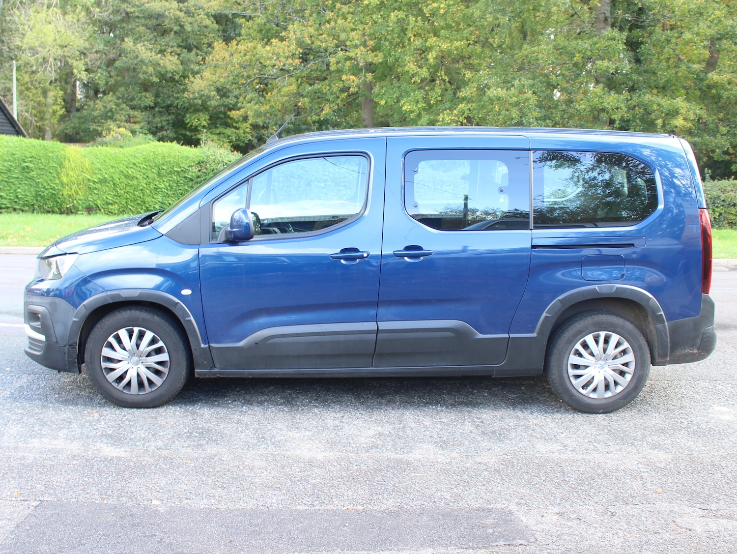 Used Peugeot Rifter 2020 for sale - 76380236: Photo 8