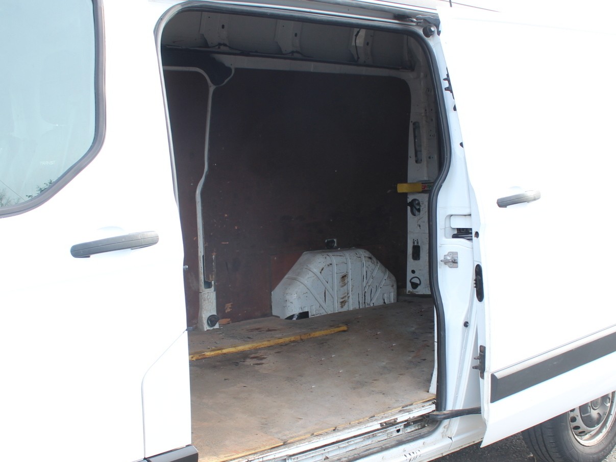 Used Ford Transit Custom 2018 for sale - 77616996: Photo 4