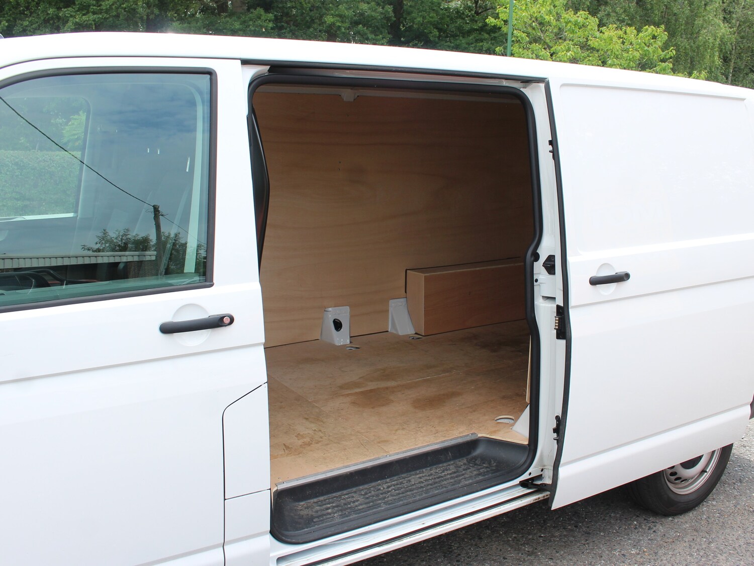 Used Volkswagen Transporter 2024 for sale - 74917790: Photo 60