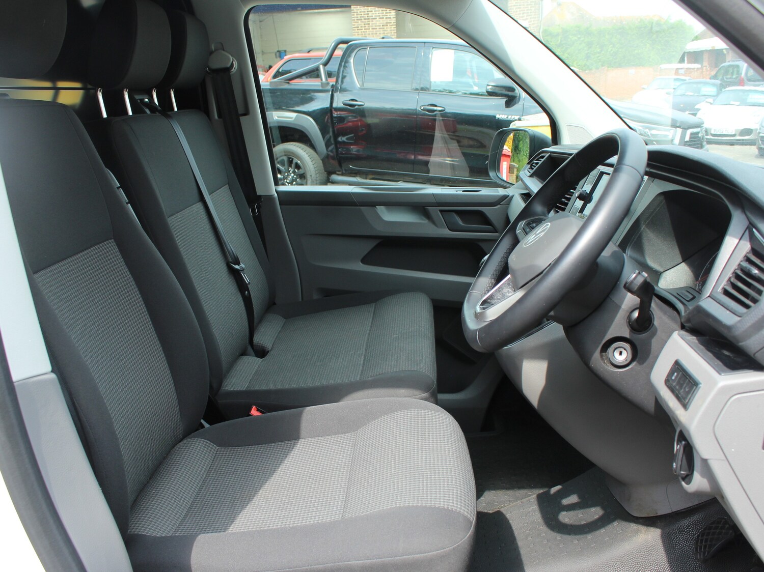 Used Volkswagen Transporter 2024 for sale - 74917790: Photo 66