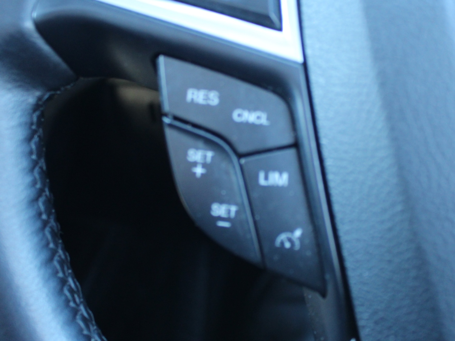 Used Ford Galaxy 2022 for sale - 76577435: Photo 23