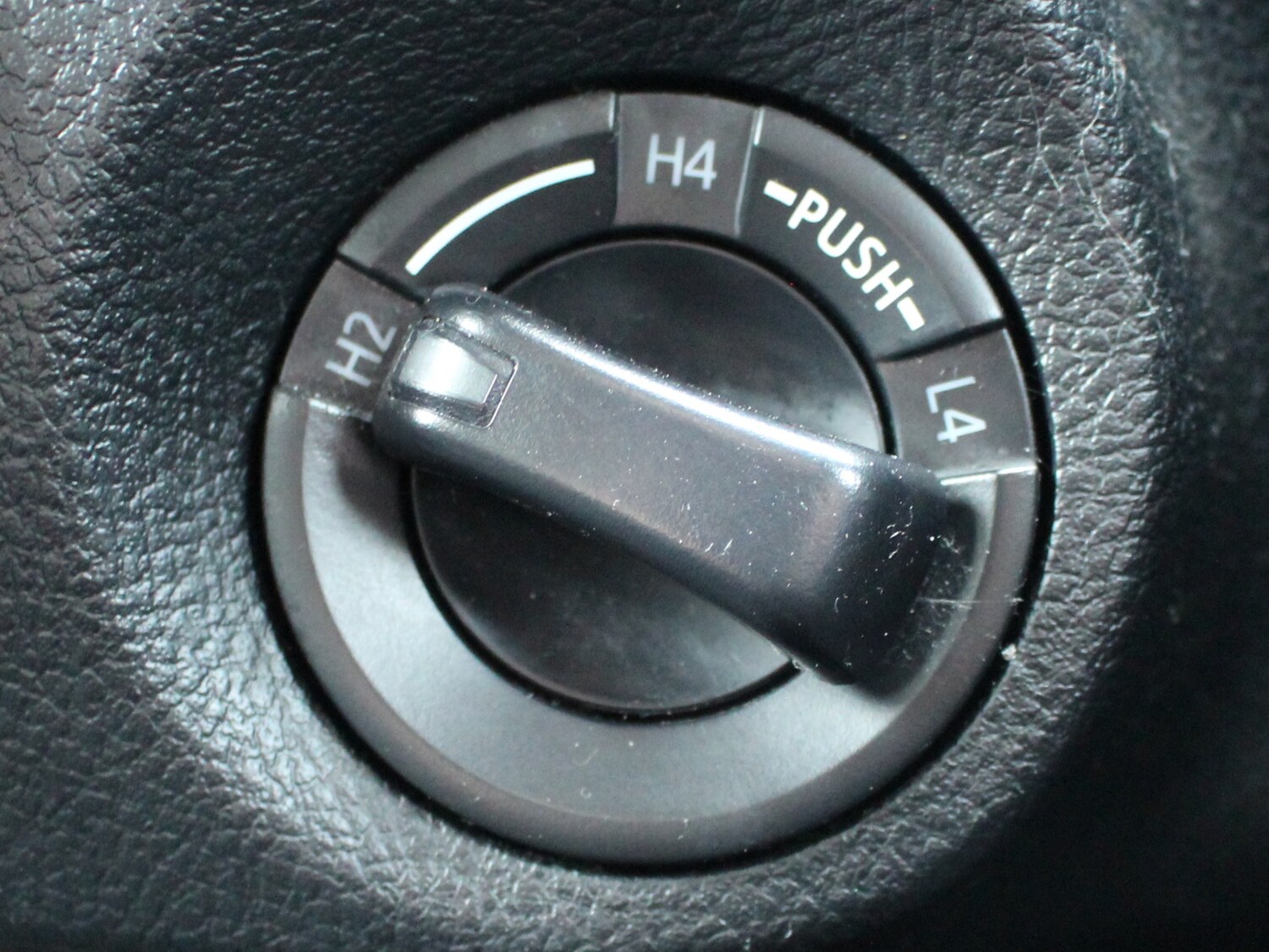 Used Toyota Hilux 2020 for sale - 76545968: Photo 41