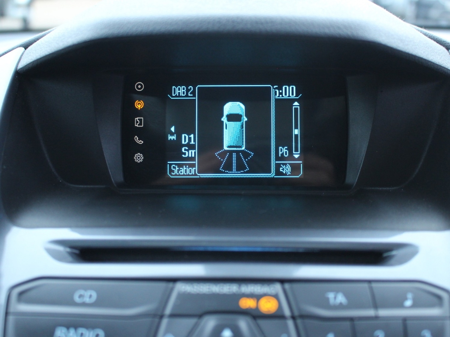 Used Ford Grand Tourneo Connect 2017 for sale - 77200812: Photo 18