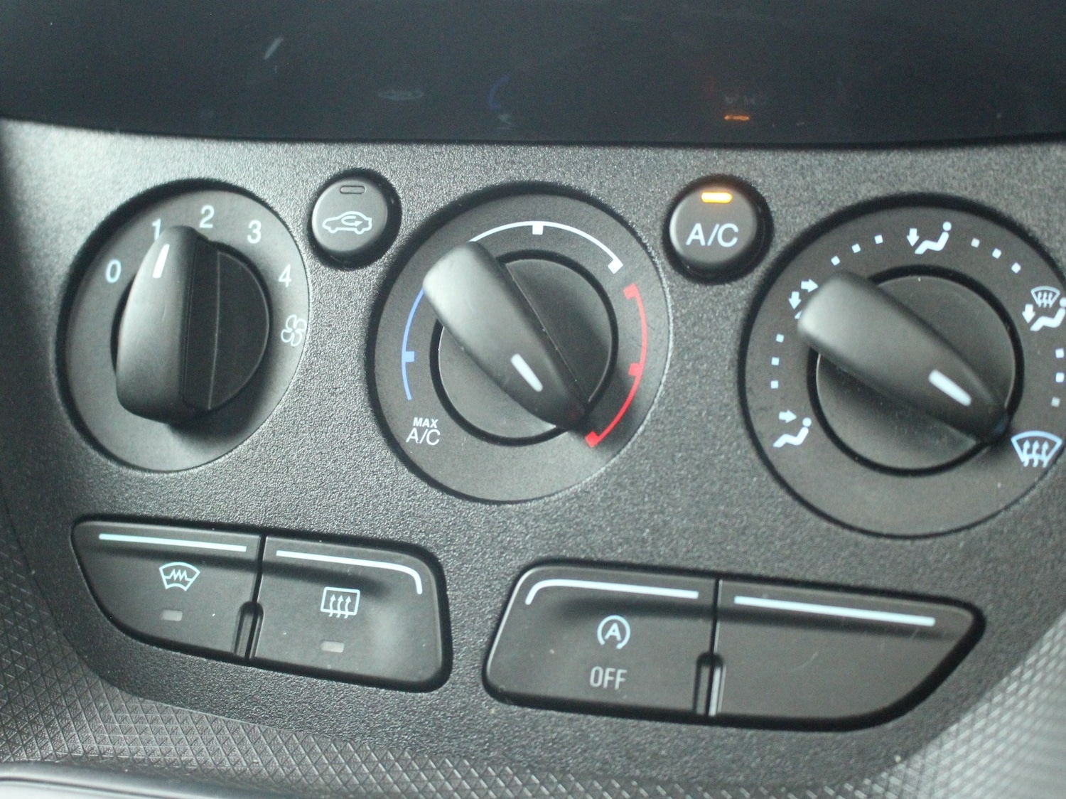 Used Ford Grand Tourneo Connect 2017 for sale - 77200812: Photo 27