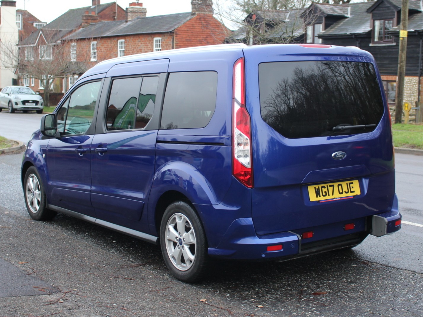 Used Ford Grand Tourneo Connect 2017 for sale - 77200812: Photo 31