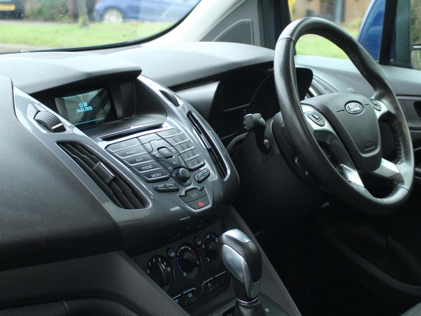 Used Ford Grand Tourneo Connect 2017 for sale - 77200812: Photo 38