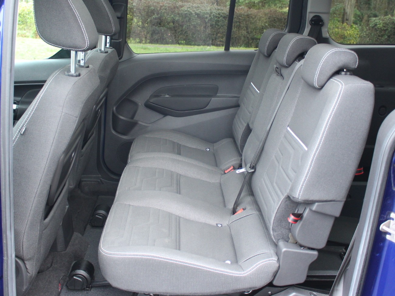 Used Ford Grand Tourneo Connect 2017 for sale - 77200812: Photo 39