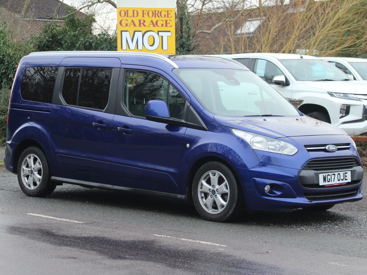 Used Ford Grand Tourneo Connect 2017 for sale - 77200812: Photo 8