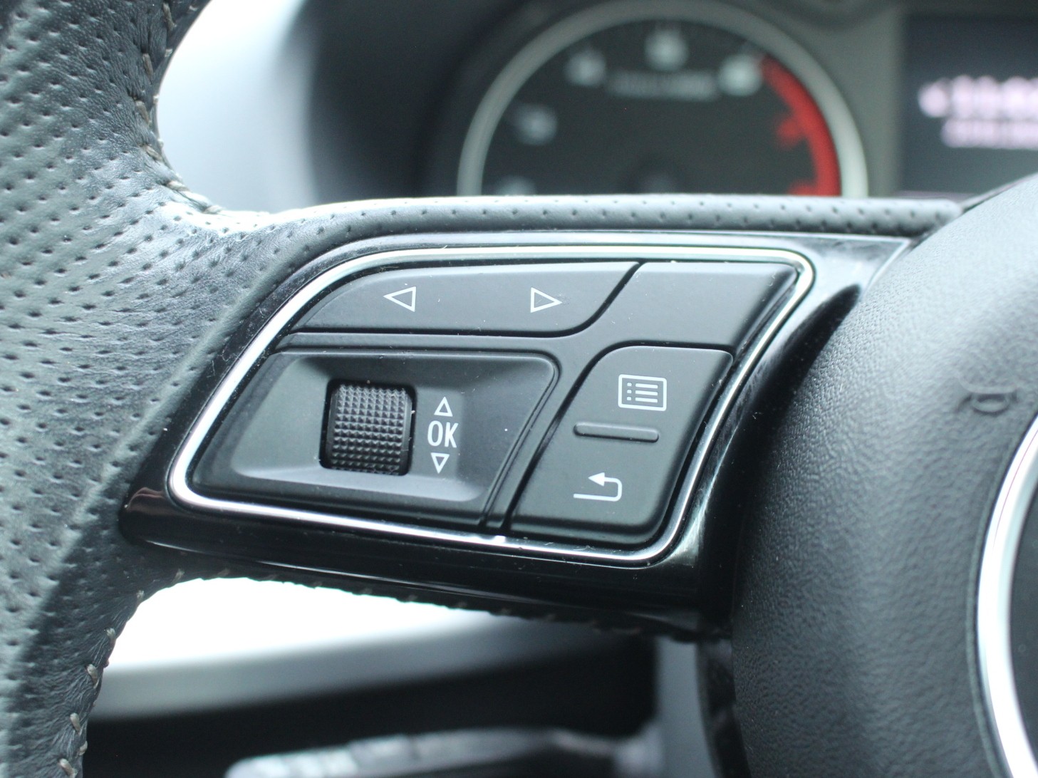 Used Audi Q2 2018 for sale - 77287361: Photo 18