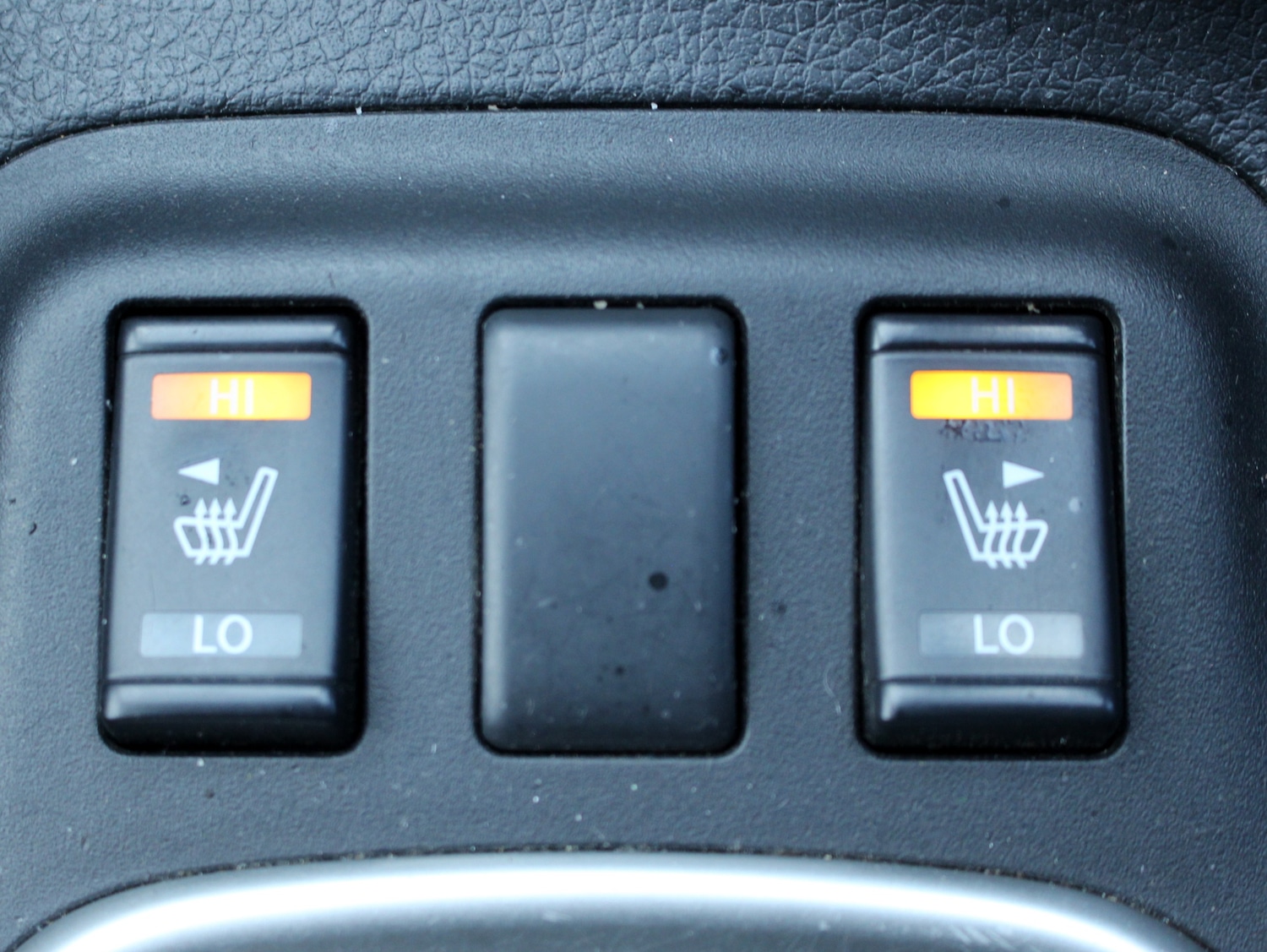 Used Nissan Navara 2021 for sale - 76783324: Photo 39