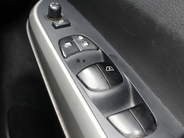 Used Nissan Navara 2020 for sale - 75331031: Photo 40