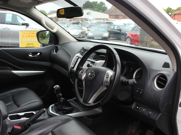 Used Nissan Navara 2020 for sale - 75331031: Photo 5