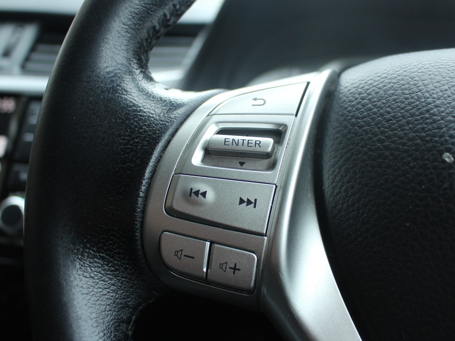 Used Nissan Navara 2021 for sale - 77654069: Photo 34