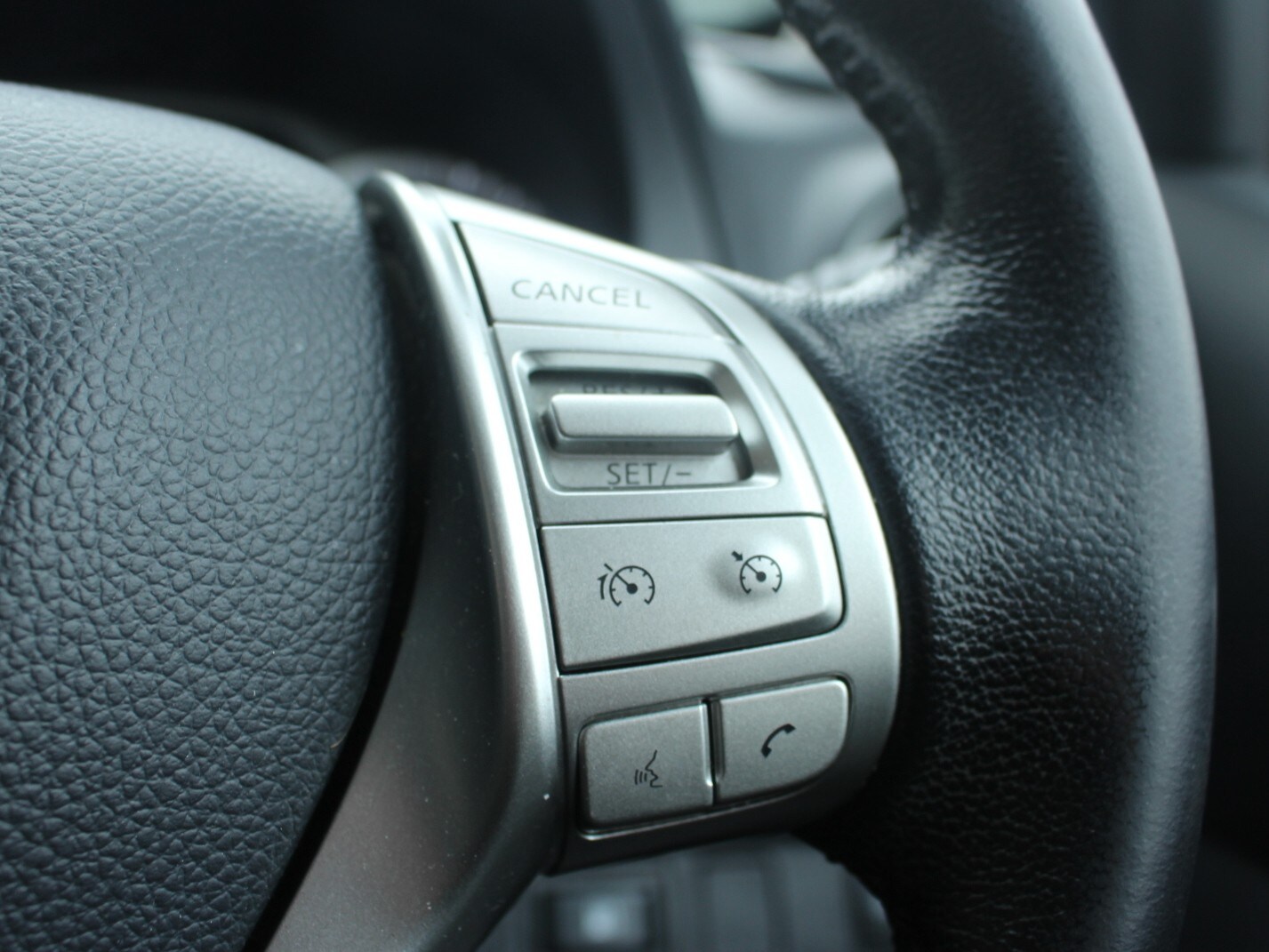 Used Nissan Navara 2021 for sale - 77654069: Photo 35