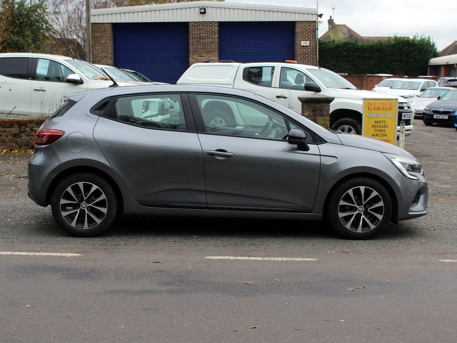 Used Renault Clio 2023 for sale - 76577436: Photo 29