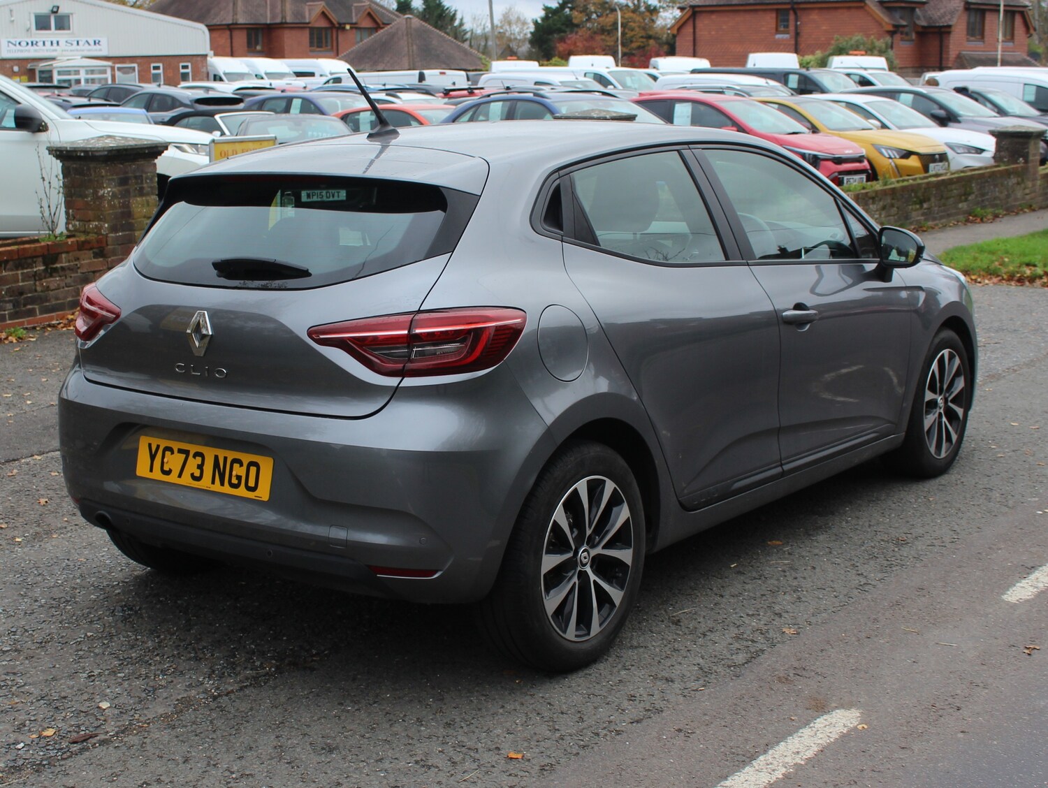Used Renault Clio 2023 for sale - 76577436: Photo 5