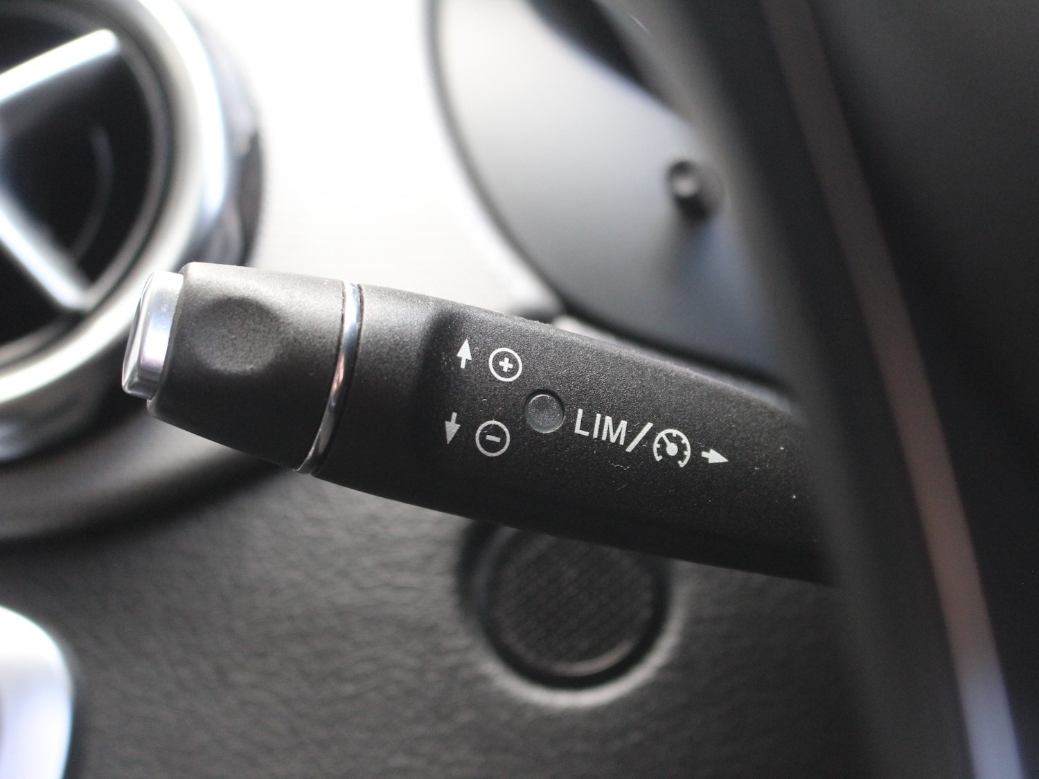 Used Mercedes-Benz GLA 2019 for sale - 78107073: Photo 28