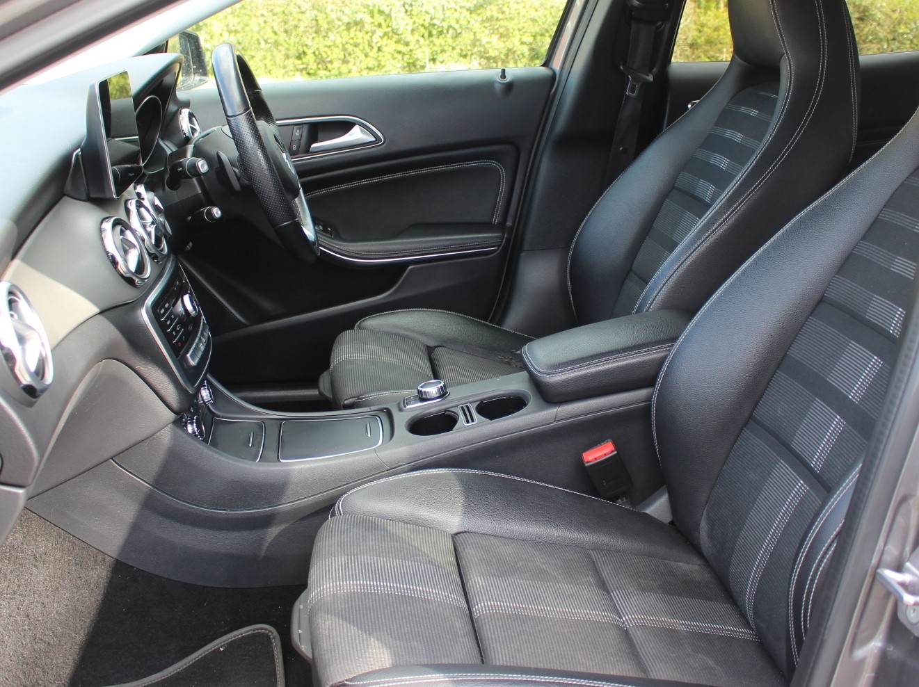 Used Mercedes-Benz GLA 2019 for sale - 78107073: Photo 38