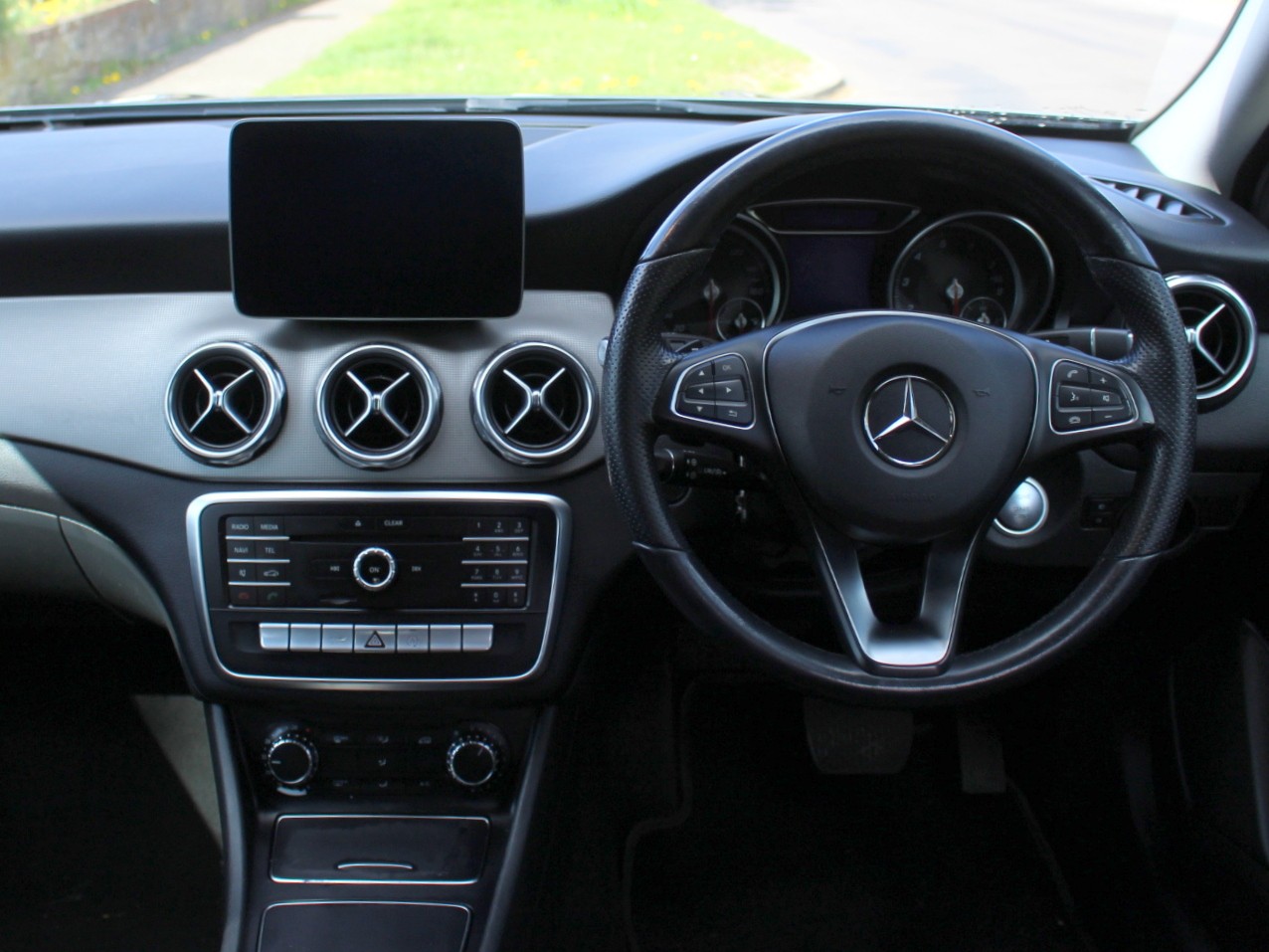 Used Mercedes-Benz GLA 2019 for sale - 78107073: Photo 6