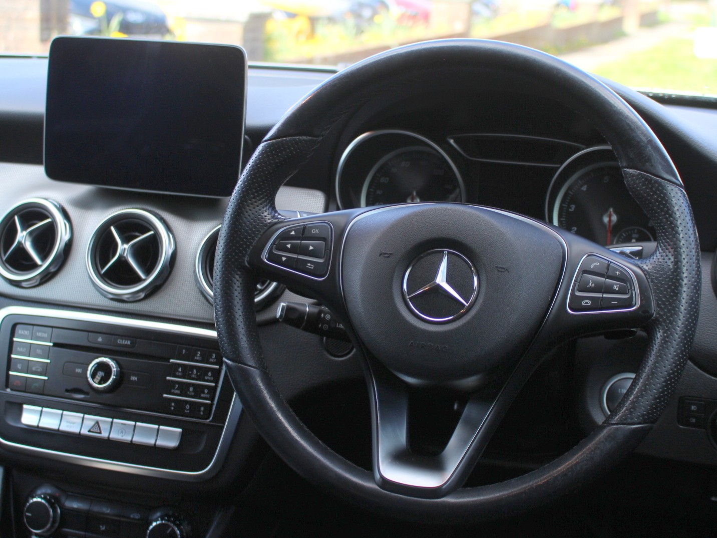 Used Mercedes-Benz GLA 2019 for sale - 78107073: Photo 8