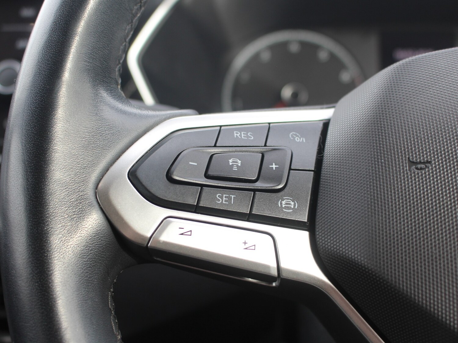 Used Volkswagen T-Cross 2021 for sale - 77872261: Photo 16